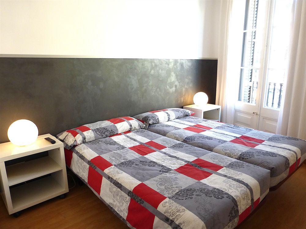 Super Balmes Guest House Barcelona Kültér fotó