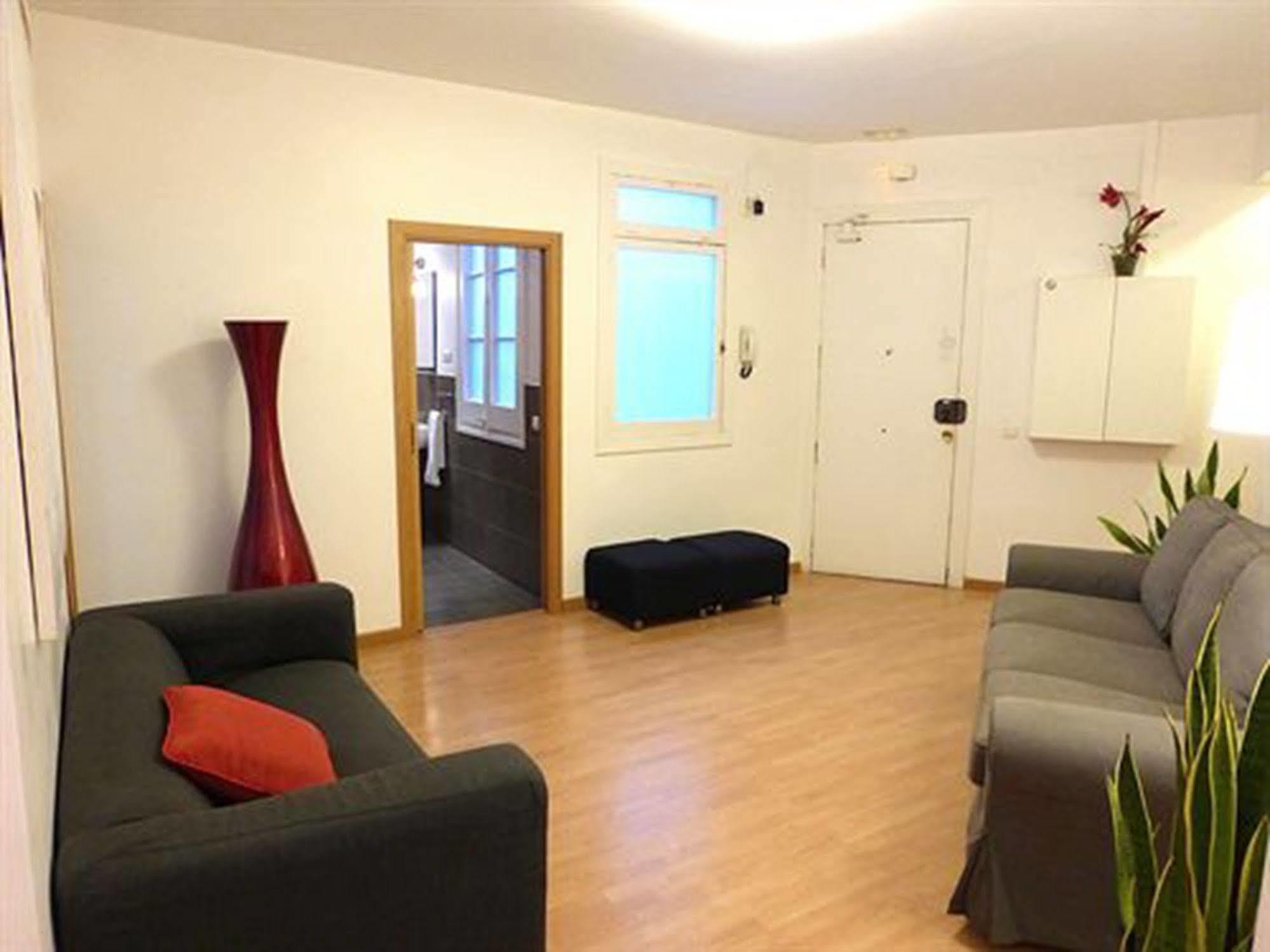 Super Balmes Guest House Barcelona Kültér fotó